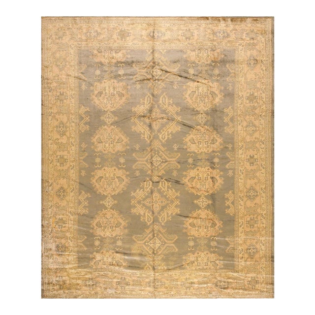 Early 20th Century Turkish Oushak Carpet ( 10' x 12'1'' - 305 x 368 ) For Sale