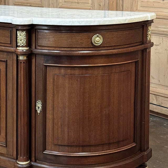 Auburn Mid 20th Century Grand French Louis XVI Mahogany Round-Sided Buffet With Carrara Marble For Sale - Image 8 of 18