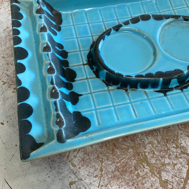 Beautiful blue Mid Century drip glaze ashtray. Perfect for any tabletop space and for the interior designer.