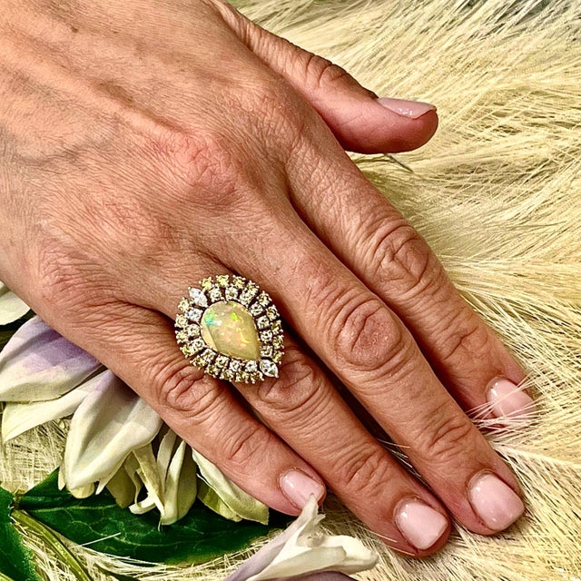 Natural White Opal Diamond Ring 14k Gold 11 TCW GIA Certified, Size 6.25 For Sale - Image 11 of 13