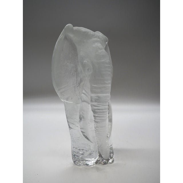 Handcrafted Glass Elephant by Mats Jonasson for Målerås Glasbruk, 1970s For Sale - Image 6 of 9