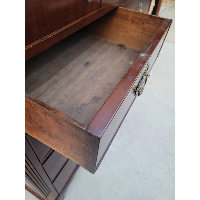 Antique Early 19th Century English Inlaid Mahogany 8 Drawer Gentleman's Tall Chest For Sale - Image 9 of 12