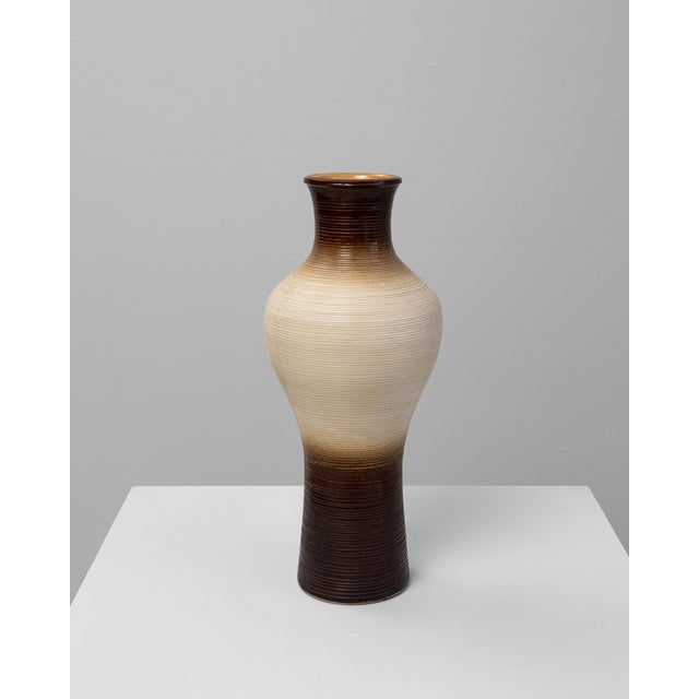 20th Century German Ceramic Vase For Sale In Greensboro - Image 6 of 18