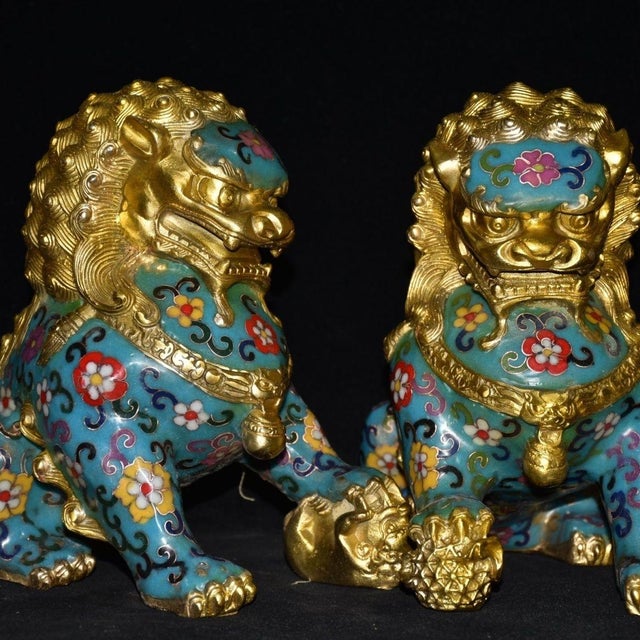 Pair of Vintage Cloisonné Gilt Bronze Guardian Lion Statues With Turquoise Enamel For Sale In Los Angeles - Image 6 of 11
