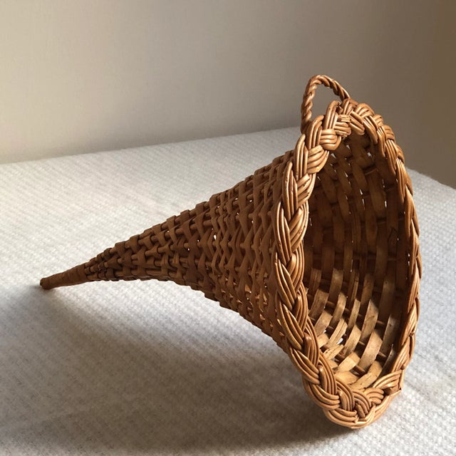 Farmhouse Vintage Cornucopia Basket For Sale - Image 3 of 12
