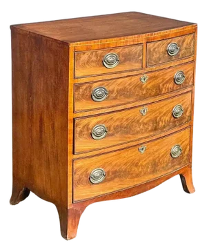 English Bow Front Small Chest of Drawers of Flame Mahogany