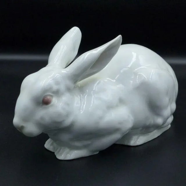 Art Nouveau Porcelain Figure by Brüder Heubach Thuringia, 1890s For Sale - Image 4 of 8