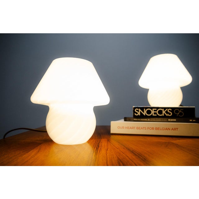 Glass Vintage Mushroom Table Lamps by Venini for Mazzega, Italy, 1960s, Set of 2 For Sale - Image 7 of 11