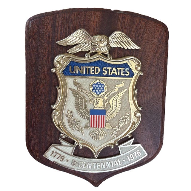 1970s Vintage Usa Bicentennial Plaque 6x7.75 Americana Patriotic 1776-1976 Commemorate For Sale - Image 5 of 7