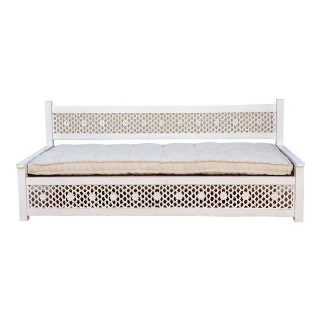 Moroccan Floral Large Lounge Daybed For Sale