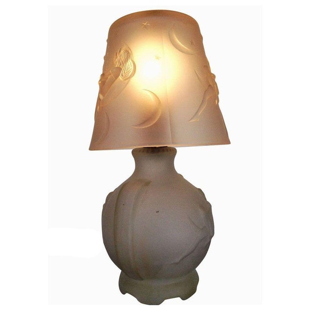 1980s 1984 Art Deco Lay by the Stars Crescent Moon Boudoir Glass Lamp by Sarsaparilla For Sale - Image 5 of 8