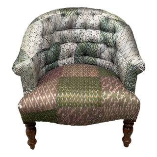 Traditional Tufted Tub Chair For Sale