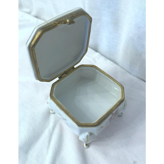 Ceramic Early 20th Century Porcelain Dresser Box For Sale - Image 7 of 8