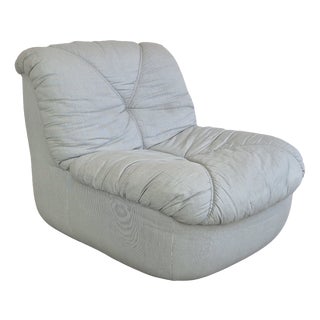 Vintage Italian Lounge Chair in Off-White Upholstery, 1970s For Sale