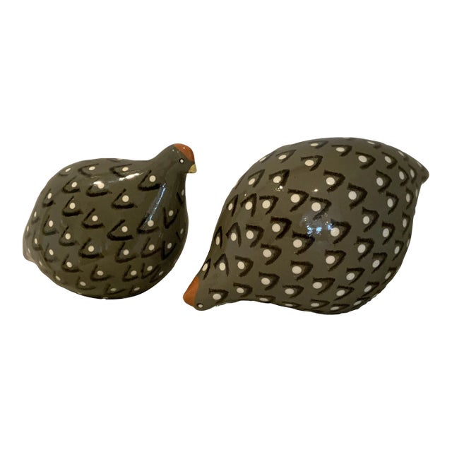 Les Céramiques De Lussan Grey and White Ceramic Cailles (Quails) by Heidi Caillard, a Pair For Sale
