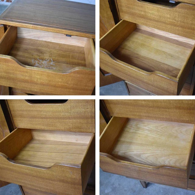 Mid Century Gentlemen's Chest With Hexagon Paneled Design and Brass Hardware For Sale - Image 11 of 13