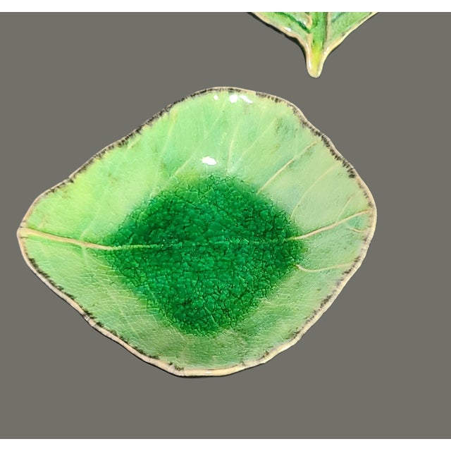 Late 20th Century Costa-Nova Portugal Hand Painted Ceramic Set of 3 Green Leaf Dip Plates Bowls For Sale - Image 4 of 10