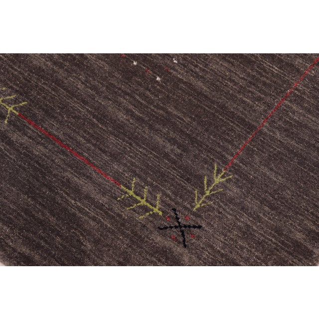 Modern Gabbeh Gray Wool Rug - 5'3''x8'0'' For Sale - Image 4 of 10