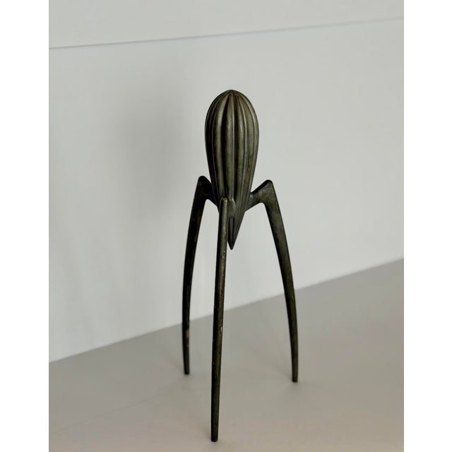 1990s Philippe Starck for Alessi Juicy Salif Anthracite Citrus Squeezer For Sale - Image 10 of 11