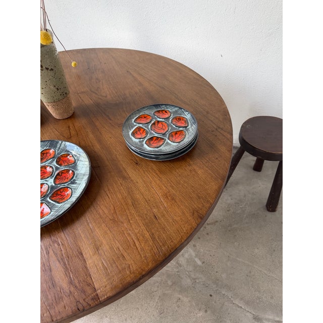 Constructivist Round Table in Walnut, 1950s For Sale - Image 9 of 18