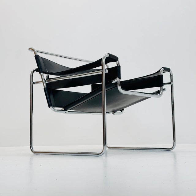 Italian Leather B3 Lounge Chair by Marcel Breuer for Fasem, 1980s For Sale - Image 6 of 11
