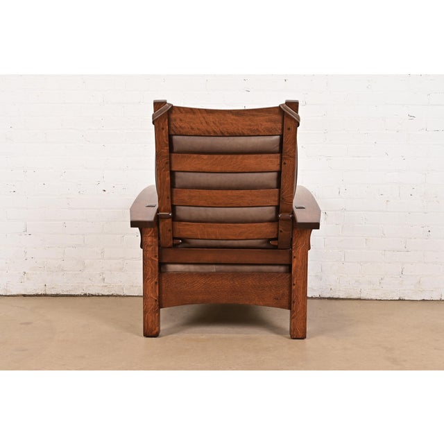 Gustav Stickley Mission Oak Arts & Crafts Bow Arm Reclining Morris Lounge Chair With Ottoman by Warren Hile Studio, Newly Refinished For Sale - Image 10 of 12