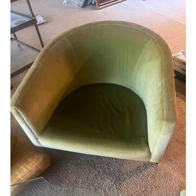 Attributed to Erwin-Lambeth Curved Chrome Lounge Chair With Olive Velvet Upholstery, 1970s For Sale - Image 6 of 11