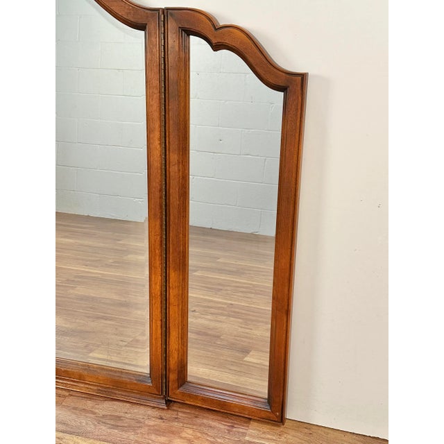 French Country 1990s Ethan Allen Country French Carved Tri-Fold Dresser Chest Mirror For Sale - Image 3 of 8