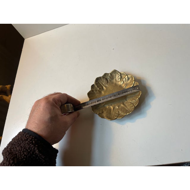 Vintage Art Deco Leaf Dish in Bronze, 1940s For Sale - Image 6 of 7