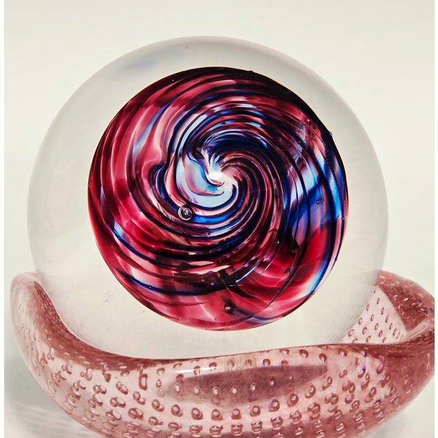 Vibrant 1995 Hot Island Glass Maui Paperweight – Swirling Tropical Colors For Sale In Pittsburgh - Image 6 of 10