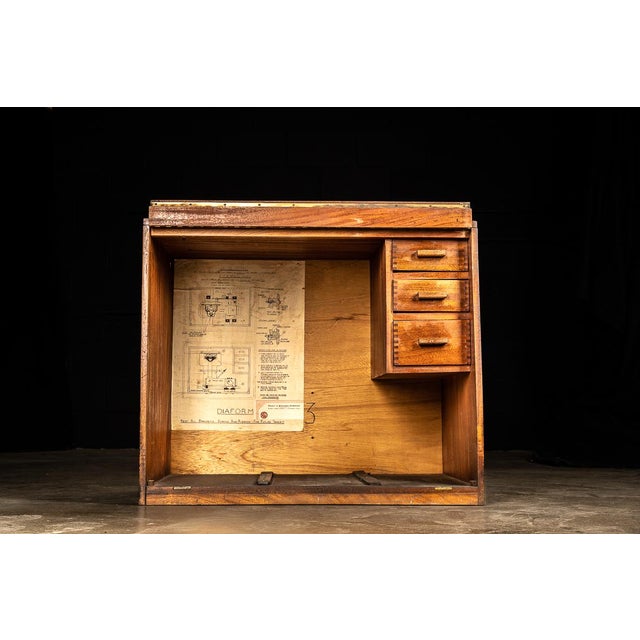 Industrial Mid-20th Century Solid Mahogany Diaform Wheel Dresser Machinist’s Chest For Sale - Image 3 of 10