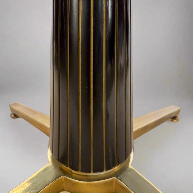 Mid-Century Modern 1950s Mid-Century Italian Center Table in the Style of Paolo Buffa. For Sale - Image 3 of 8