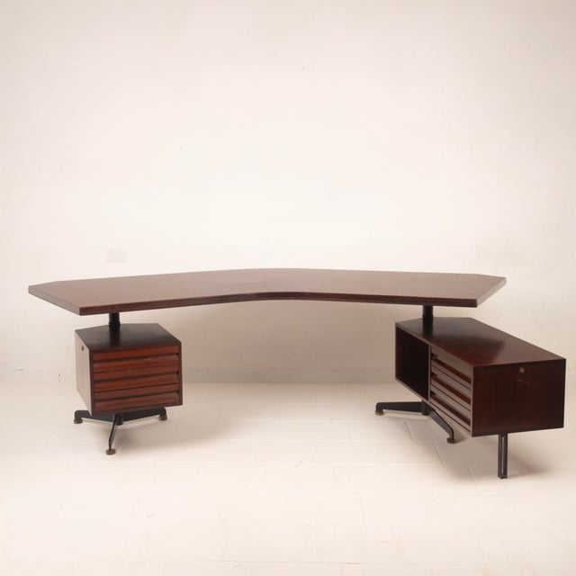 Brown First Edition T96 Rosewood Boomerang Desk by Osvaldo Borsani for Tecno, 1950 For Sale - Image 8 of 18