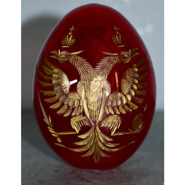 Transitional Vintage Russian Crystal Art Ruby and Gold Egg Double Eagle and Imperial Crown For Sale - Image 3 of 12