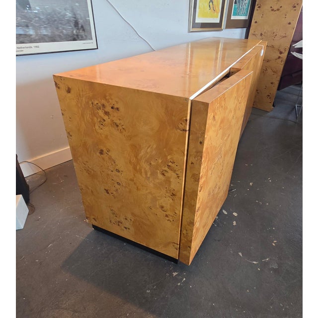 Mid-Century Modern Milo Baughman Burl Wood Credenza For Sale - Image 3 of 11