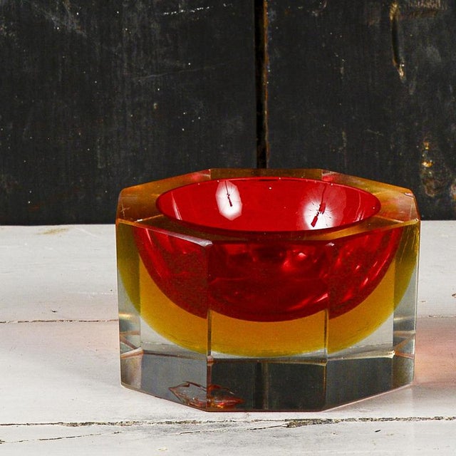 1950s Glass Ashtray in the style of Flavio Poli For Sale - Image 5 of 11