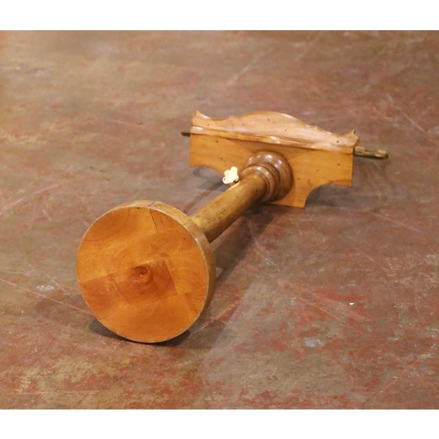 19th Century French Walnut and Brass Adjustable Lyre-Form Lutrin Music Stand For Sale - Image 11 of 11