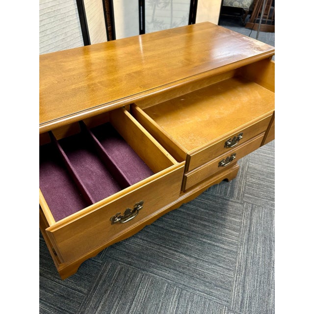 American Late 20th Century Maple Buffet For Sale - Image 3 of 6