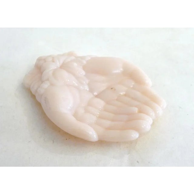 Pink Early 20th Century Hands Cup in Pale Pink Opaline from Westmoreland, Usa, 1890s For Sale - Image 8 of 10
