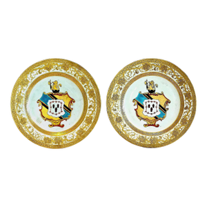Pair of Chinese Export 1740 Hanbury Armorial Dinner Plates