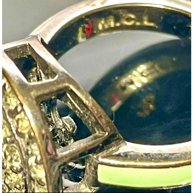 Late 20th Century Modernist Sapphire Cluster Gemstone Ring by Matthew Campbell Laurenza For Sale - Image 5 of 5