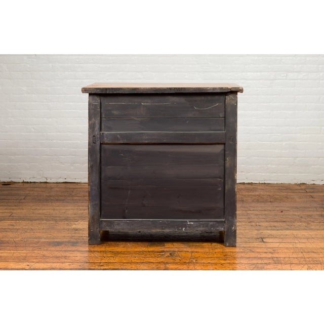 Mid 20th Century Chinese Vintage Natural Elmwood Console Cabinet with Removable Top and Doors For Sale - Image 5 of 13