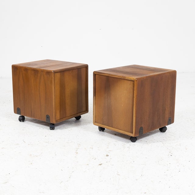 Bedside Tables on Wheels by Fabio Lenci for Bernini, 1960s, Set of 2 For Sale - Image 4 of 8