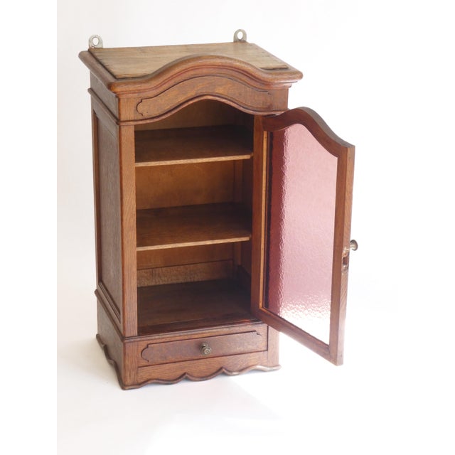 1920s Antique English Oak Medicine Cabinet with Stained Glass Door, 1920s For Sale - Image 5 of 9