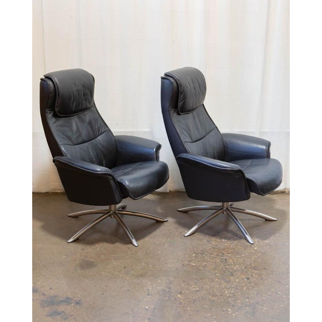 Pair Img Comfort Norwegian Leather Swivel and Reclining Lounge Chairs With Ottomans, Mid-20th Century For Sale - Image 10 of 18