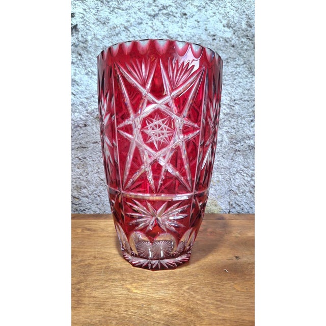 Large Cut Crystal Vase with Ruby ​​Red Overlay, Central Europe, 1950s For Sale - Image 10 of 10