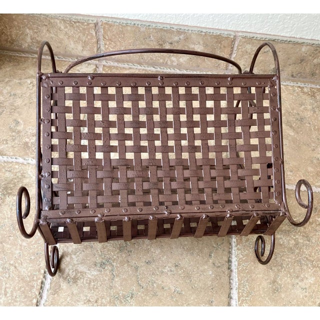 Late 20th-Century French Market-Inspired Banded Lattice Iron Media Stand For Sale - Image 10 of 12
