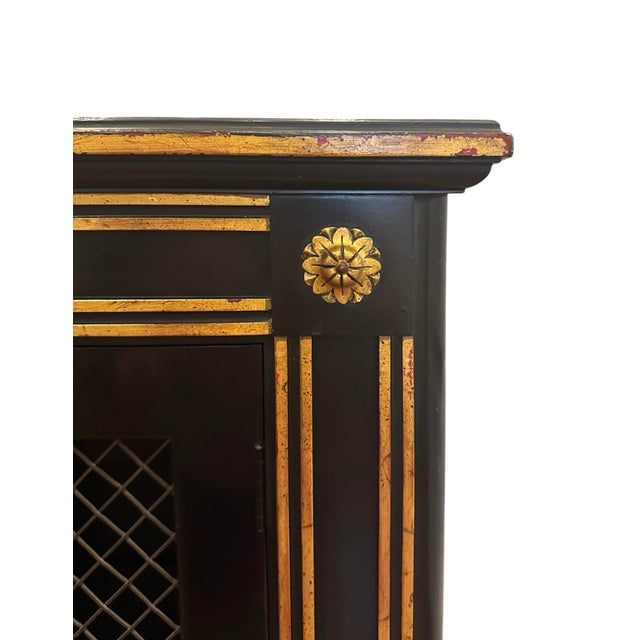 Baker Furniture Company Mid-Century Regency / Directoire Style Black & Gilt Painted Cabinet / Bookcase / Bar With Inset Wire Screen & Key, Attrib. To Baker Furniture For Sale - Image 4 of 12