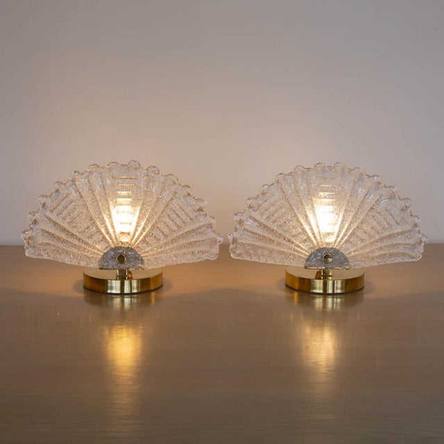 Art Deco 1930s Pair of French Art Deco Glass Demi Lune Table Lamps For Sale - Image 3 of 13