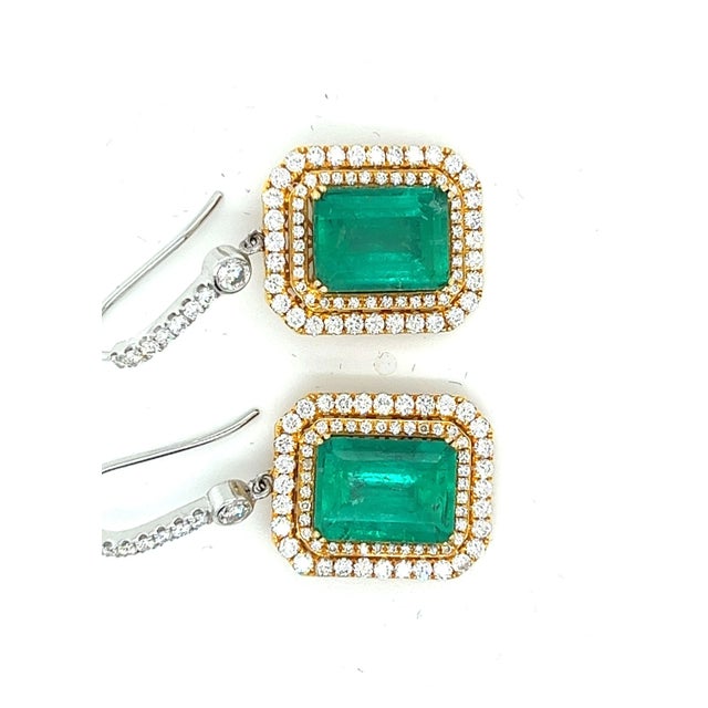 Metal 7.36 Carat Colombian Emerald & Diamond Halo Dangle Drop 18k Gold Earrings - 2 Pieces For Sale - Image 7 of 10